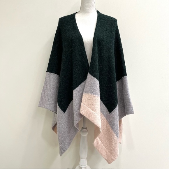 ELK Kulture Wrap Poncho Olive Green Pink Gray Colorblock Wool Alpaca Blend OS - Picture 1 of 13